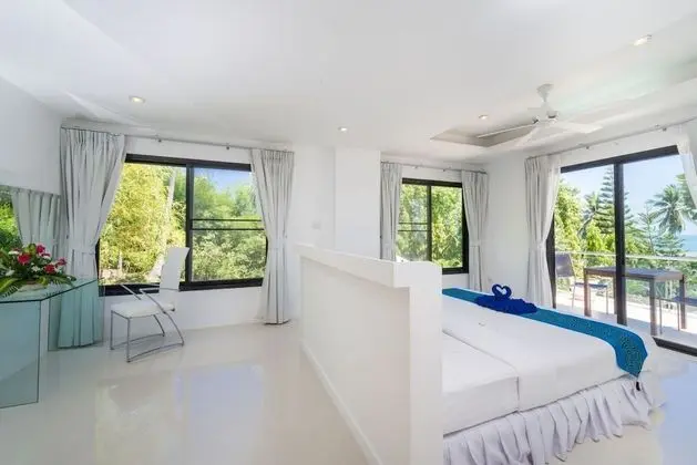 4-Bedroom Villa with Private Pool