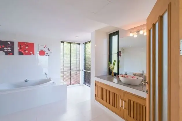4-Bedroom Villa with Private Pool