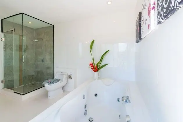 4-Bedroom Villa with Private Pool