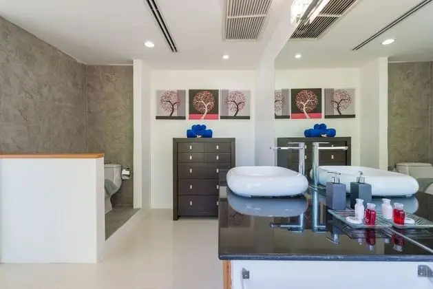 4-Bedroom Villa with Private Pool