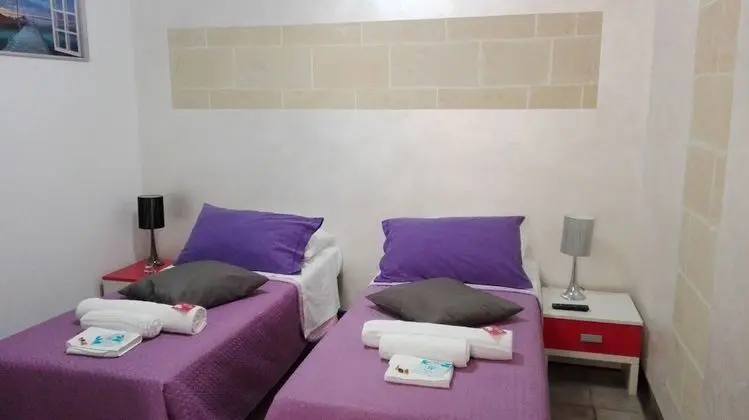 Tek Büyük veya İki Ayrı Yataklı Oda
