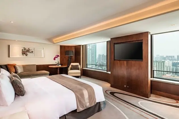 Deluxe Oda, 1 En Büyük (King) Boy Yatak, Şehir Manzaralı, Executive Katı