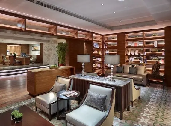 Deluxe Oda, 1 En Büyük (King) Boy Yatak, Şehir Manzaralı, Executive Katı