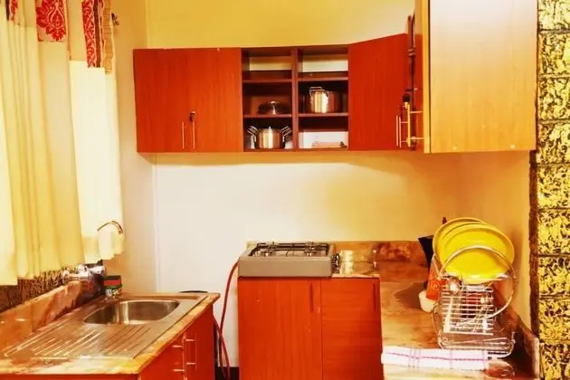 Kır Evi, 1 Çift Kişilik Yatak ve Çekyat