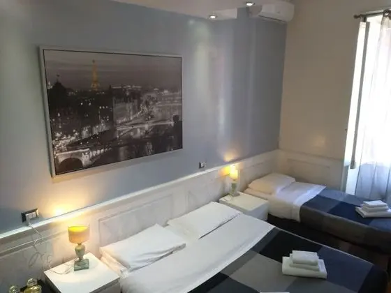 Dört Kişilik Oda (via Catone 29)