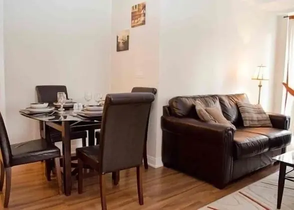 Deluxe Apart Daire, 2 Büyük (Queen) Boy Yatak, 2 Banyolu, Şehir Manzaralı