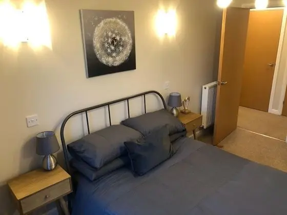 Basic Apart Daire, Banyolu/Duşlu, Nehir Manzaralı (Penthouse 27 Skipper Way)