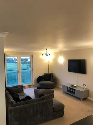 Basic Apart Daire, Banyolu/Duşlu, Nehir Manzaralı (Penthouse 27 Skipper Way)