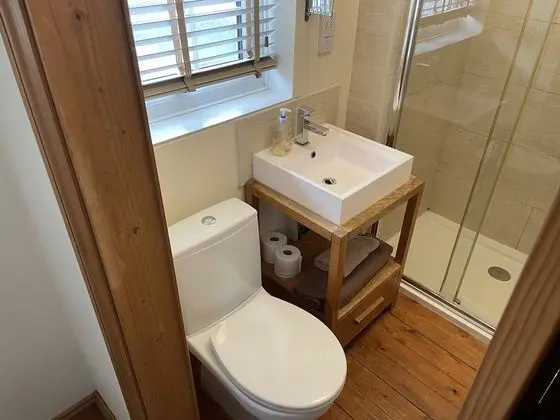 Standard Ev, Banyolu/Duşlu, Avlu Manzaralı (Courtyard Cottage )