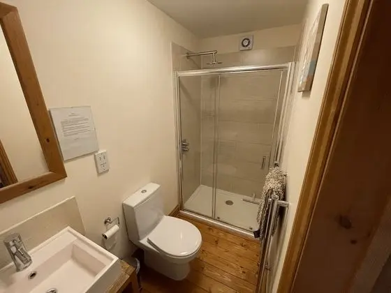 Standard Ev, Banyolu/Duşlu, Avlu Manzaralı (Courtyard Cottage )