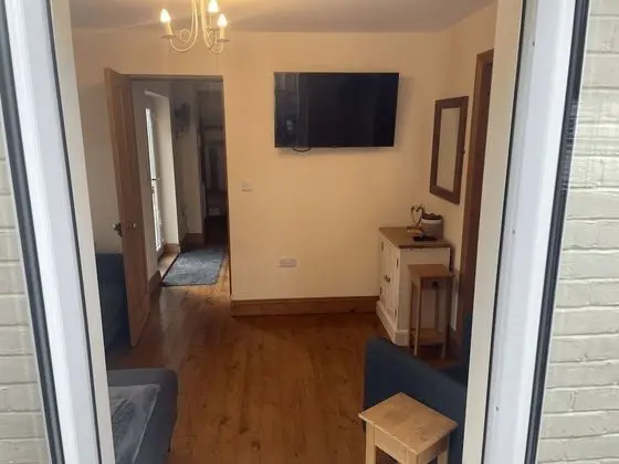 Standard Ev, Banyolu/Duşlu, Avlu Manzaralı (Courtyard Cottage )