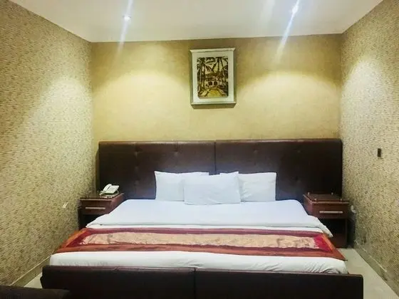 Business Room