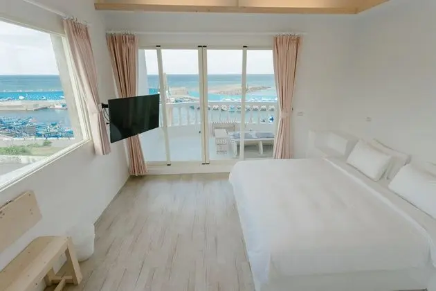 Deluxe Tek Büyük Yataklı Oda (2)