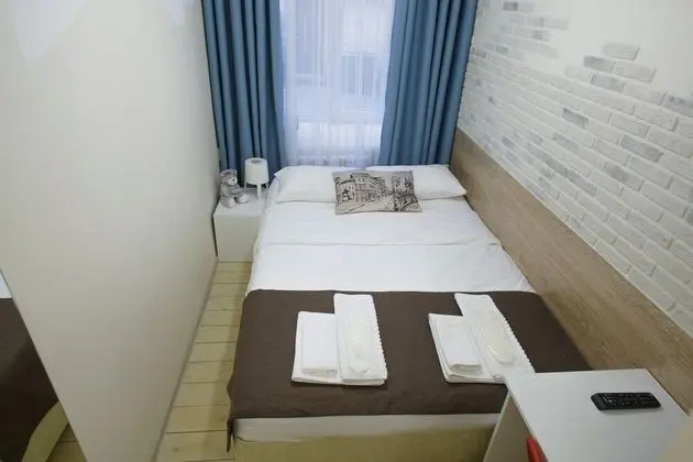 Basic Tek Büyük Yataklı Oda (Small)