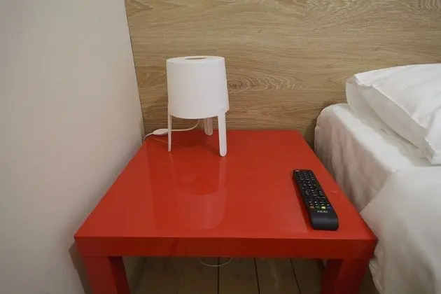 Basic Tek Büyük Yataklı Oda (Small)