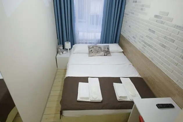 Standard Tek Büyük Yataklı Oda