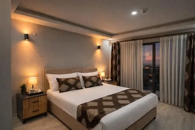 Standart Oda, Şehir Manzaralı