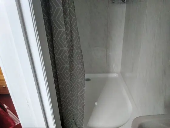 Tek Büyük Yataklı Oda, Banyolu/Duşlu, Zemin Kat (Room 11 & 12)