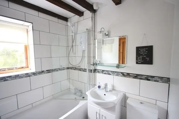 Kır Evi, Özel Banyo (PORTIA COTTAGE)