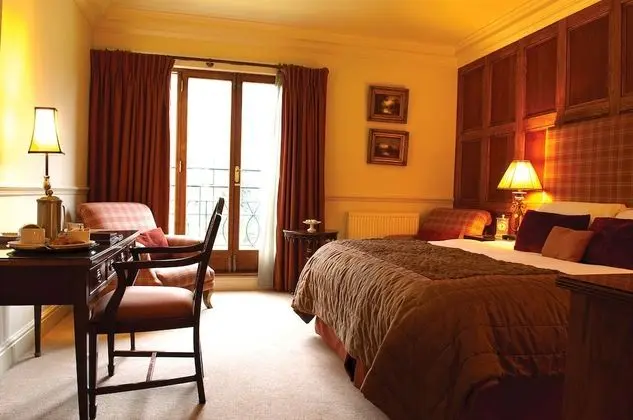 Luxury Tek Büyük Yataklı Oda