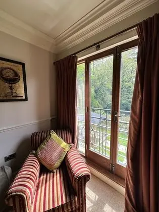 Luxury Tek Büyük Yataklı Oda