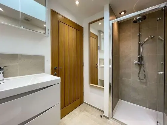 Luxury Kulübe, 1 En Büyük (King) Boy Yatak, Sigara İçilmez, Mutfak