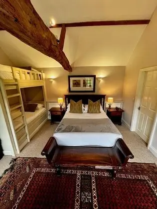 Deluxe Kır Evi, Banyolu/Duşlu, Havuz Manzaralı (Luxury Cottage )