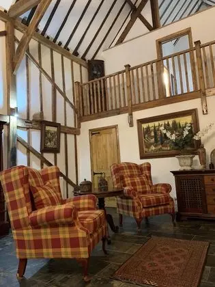 Deluxe Kulübe, Banyolu/Duşlu (The Barn )