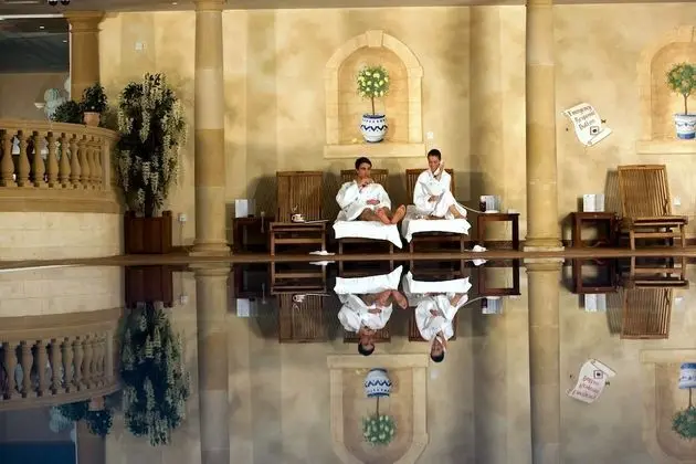 Club Tek Büyük Yataklı Oda