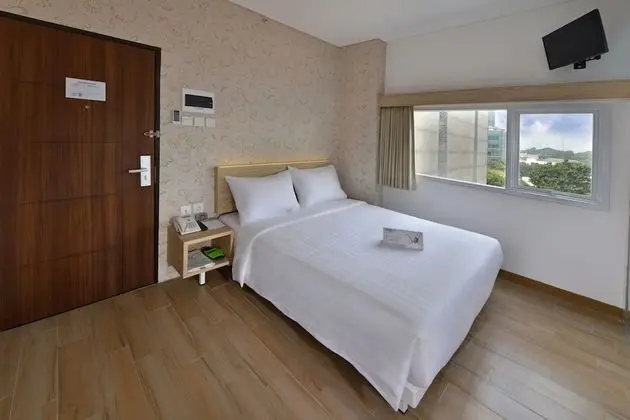 Superior Tek Büyük veya İki Ayrı Yataklı Oda (Room Only)