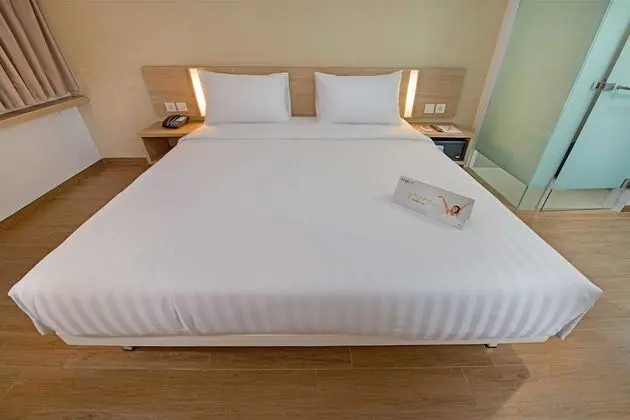 Standard Tek Büyük Yataklı Oda