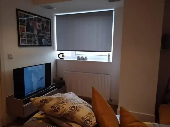 Apart Daire, 1 Büyük (Queen) Boy Yatak