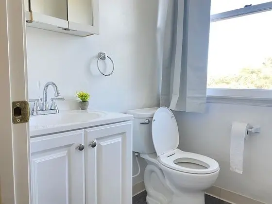 Comfort Büyük Yataklı Tek Kişilik Oda
