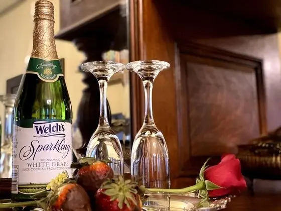 Romantic Tek Büyük Yataklı Oda, 1 Büyük (Queen) Boy Yatak, Sigara İçilmez