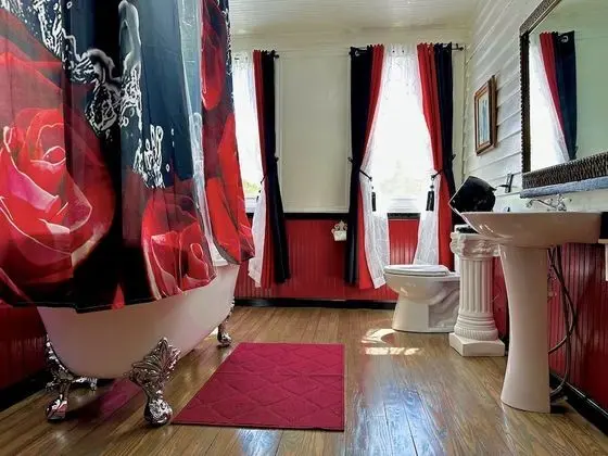 Romantic Tek Büyük Yataklı Oda, 1 Büyük (Queen) Boy Yatak, Sigara İçilmez