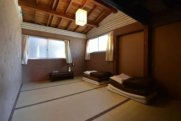 Traditional Ev, 3 Yatak Odası (Whole House Rental)