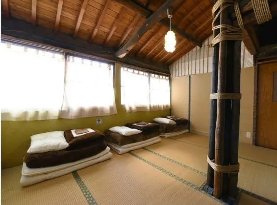 Traditional Ev, 3 Yatak Odası (Whole House Rental)