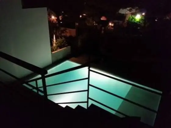 Villa, 5 Yatak Odası, Engellilere Uygun, Sigara İçilebilir