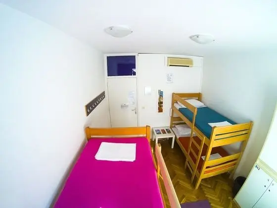 Ortak Ranzalı Oda (max. 4 people)
