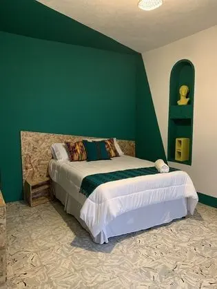 Standard Tek Büyük Yataklı Oda
