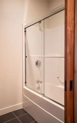 Ev