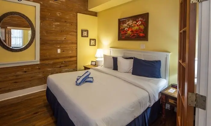 Standard Room 1 King Bed at Wicker House, 913 Duval Street