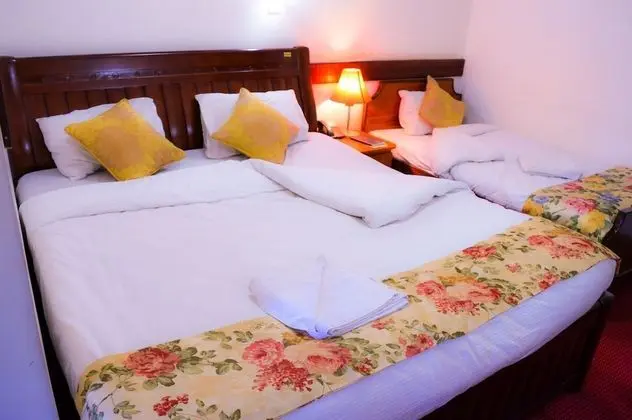 Standard Tek Büyük veya İki Ayrı Yataklı Oda, Balkon