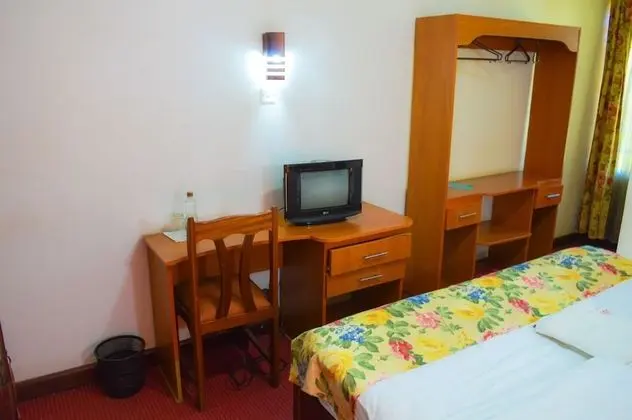 Standard Tek Büyük veya İki Ayrı Yataklı Oda, Balkon