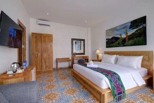 Deluxe Tek Büyük Yataklı Oda