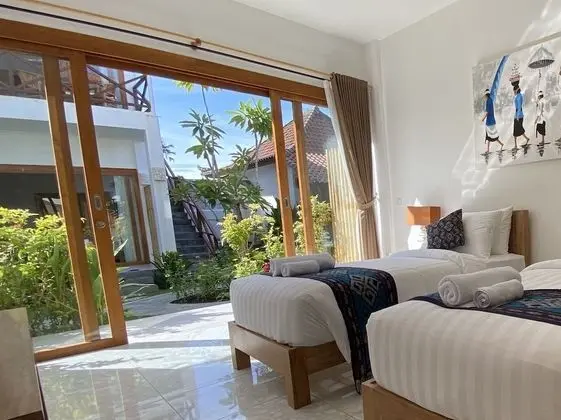 Superior Tek Büyük veya İki Ayrı Yataklı Oda