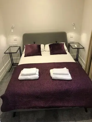 Stüdyo, Banyolu/Duşlu
