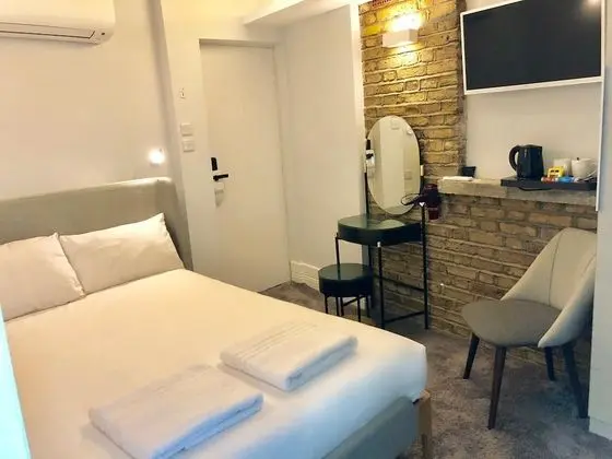 Stüdyo, Banyolu/Duşlu