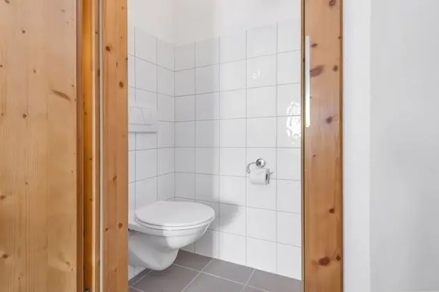 Basic Tek Büyük Yataklı Oda