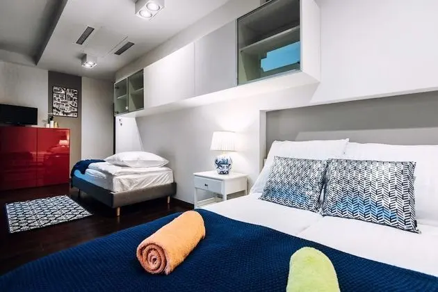 Premium Apart Daire, 2 Yatak Odası, Bahçe Manzaralı, Bahçeli